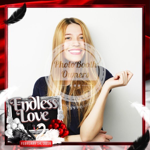 Endless Love Wedding Square (iPad)